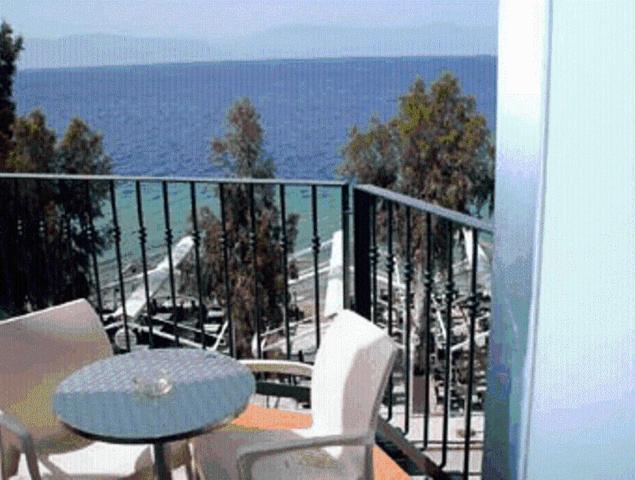 Thalassa Hotel Lutrá Edipszú Szoba fotó