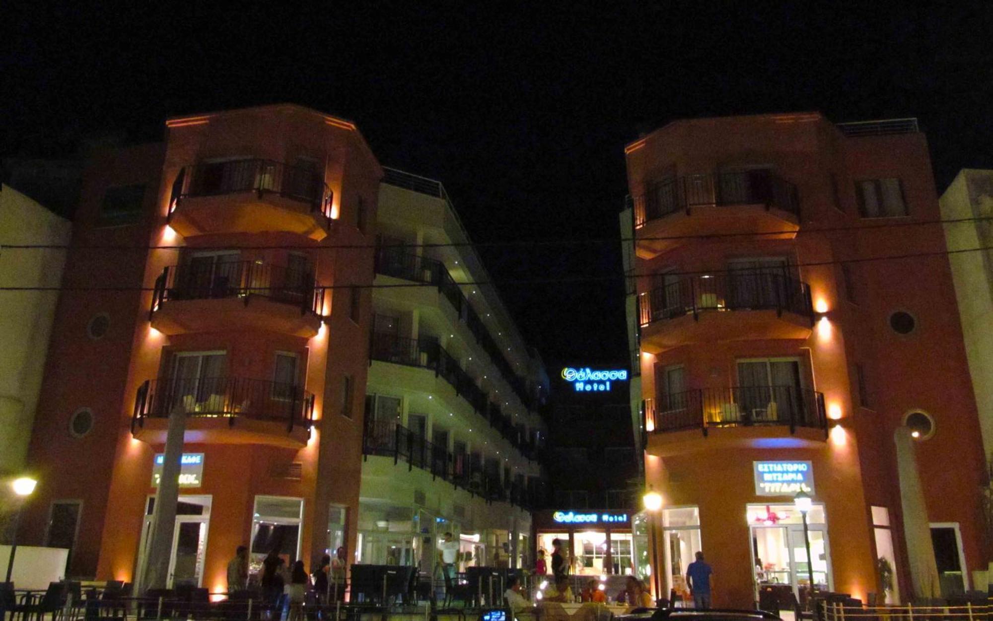 Thalassa Hotel Lutrá Edipszú Kültér fotó