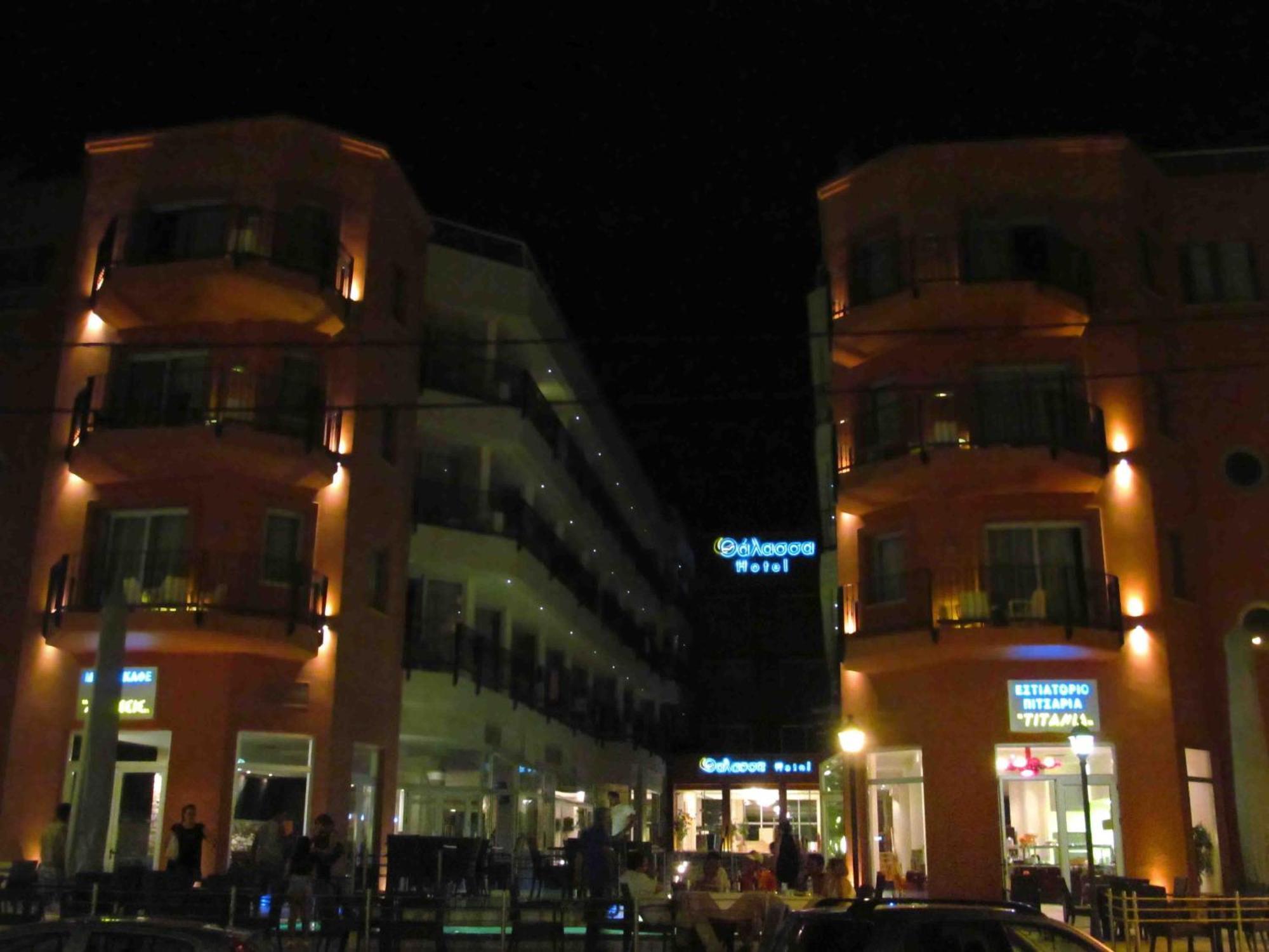 Thalassa Hotel Lutrá Edipszú Kültér fotó