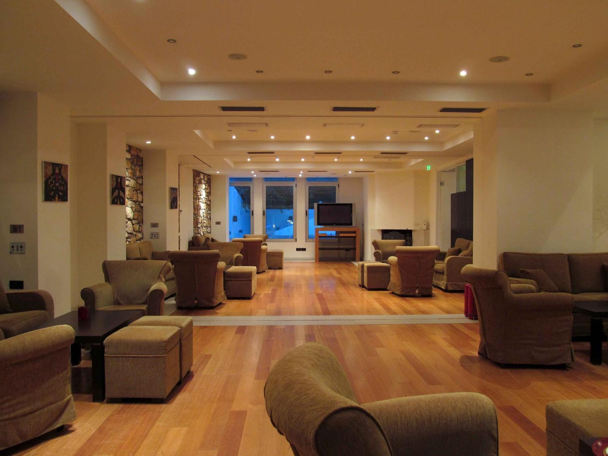 Thalassa Hotel Lutrá Edipszú Kültér fotó
